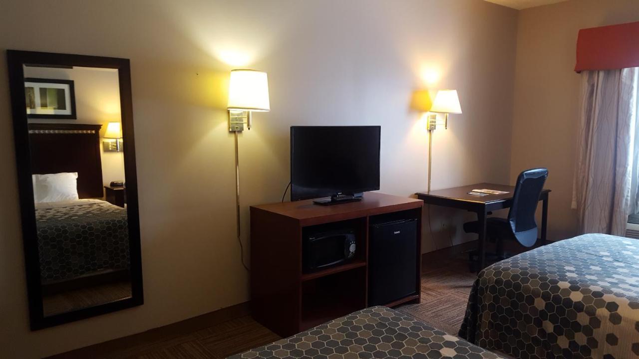 Rodeway Inn Urbana Champaign University Area Exteriör bild